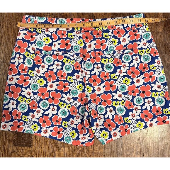 Crown & Ivy Caroline Shorts sz  6 Blue Multi Floral Classic Fit Stretch Twill - Picture 9 of 11